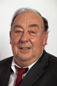 Elu : Jacques  SAINT-AMAUX
