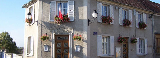 Hôtel de ville de Neauphle-le-Vieux Hôtel de ville de Neauphle-le-Vieux
