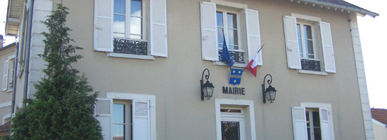 Hôtel de ville de Saint-Rémy-l'Honoré Hôtel de ville de Saint-Rémy-l'Honoré