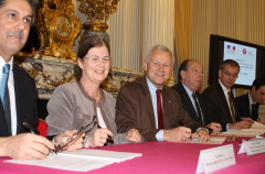 Signature du Plan Départemental d’Action pour le Logement des Personnes Défavorisées (PDALPD)