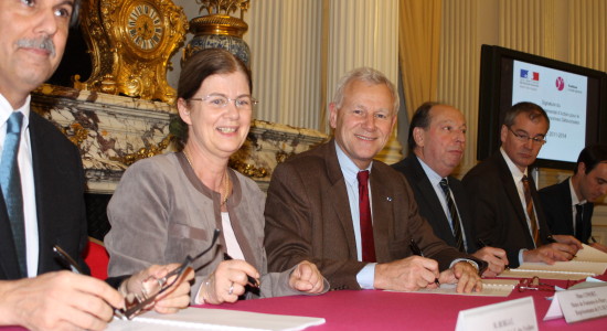 Signature du Plan Départemental d’Action pour le Logement des Personnes Défavorisées (PDALPD)