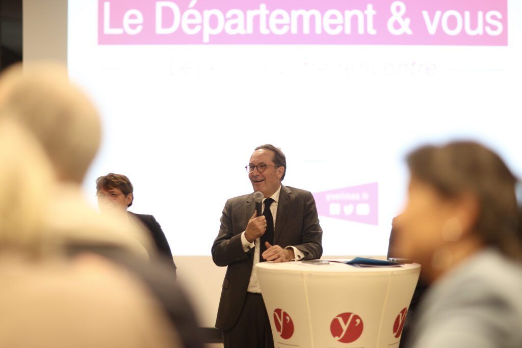 Le Département des Yvelines renforce le dialogue avec les habitants © CD78