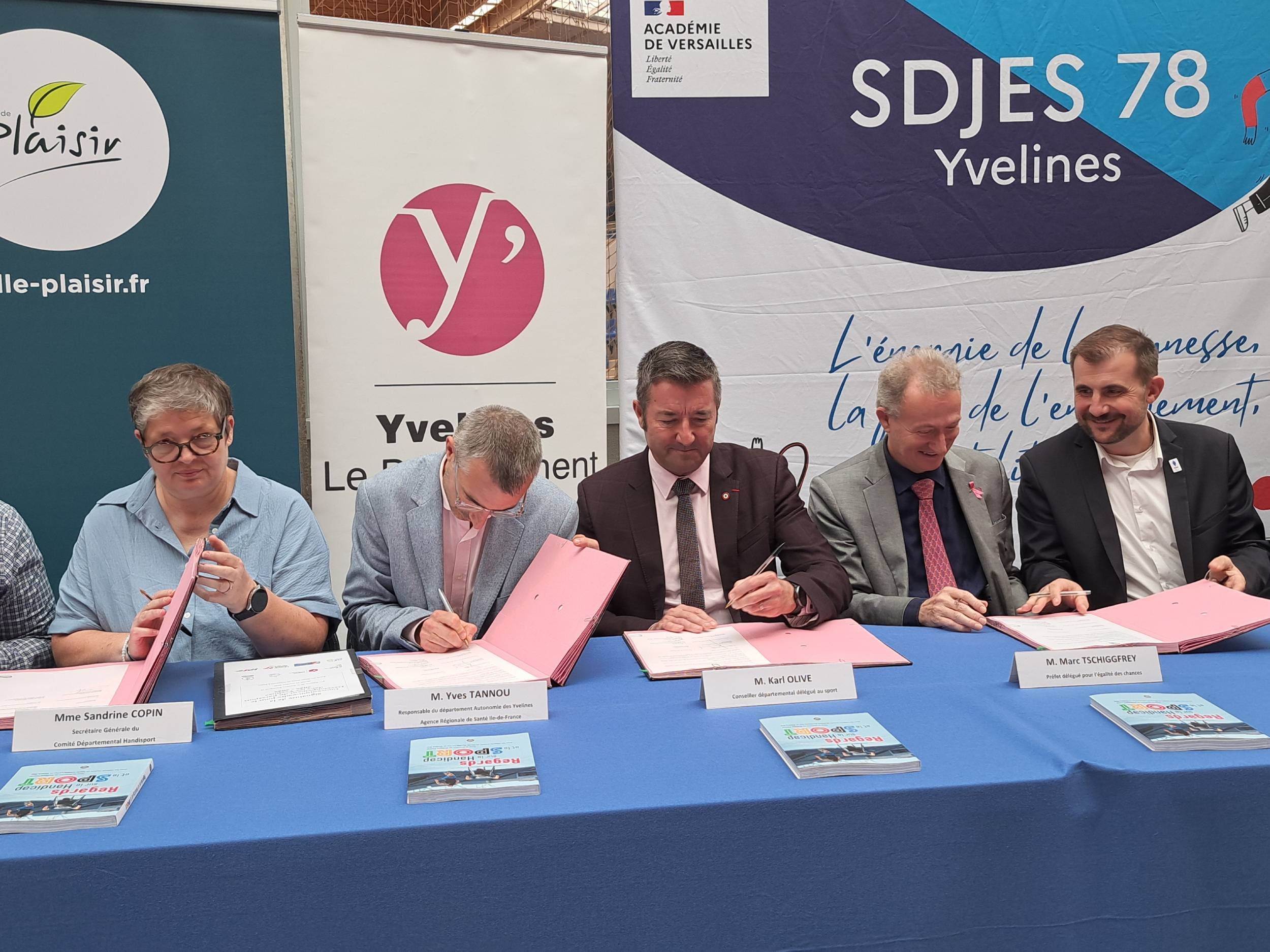 Le Département des Yvelines et les 7 partenaires et acteurs du territoire signent la convention-cadre