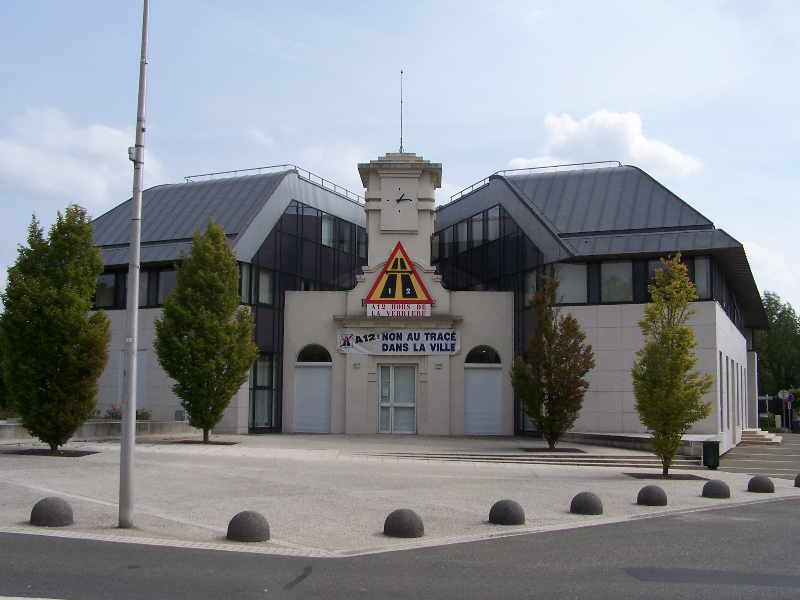 Hôtel de ville de La Verrière - Conseil départemental des Yvelines
