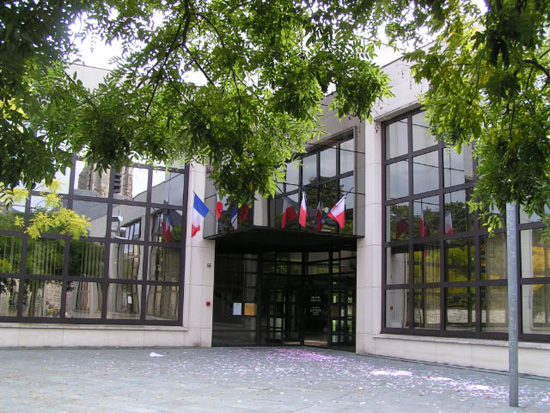 Hotel De Ville De Guyancourt Hotel De Ville De Guyancourt