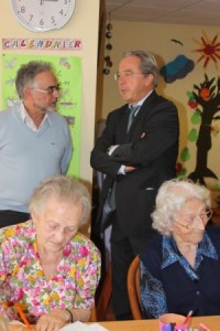 Alzheimer hôpital de Houdan - Olivier Delaporte visite l'hôpital
