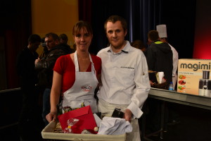 La gagnante du concours, Laure Cann (Vélizy) et son chef Benjamin Barrere.